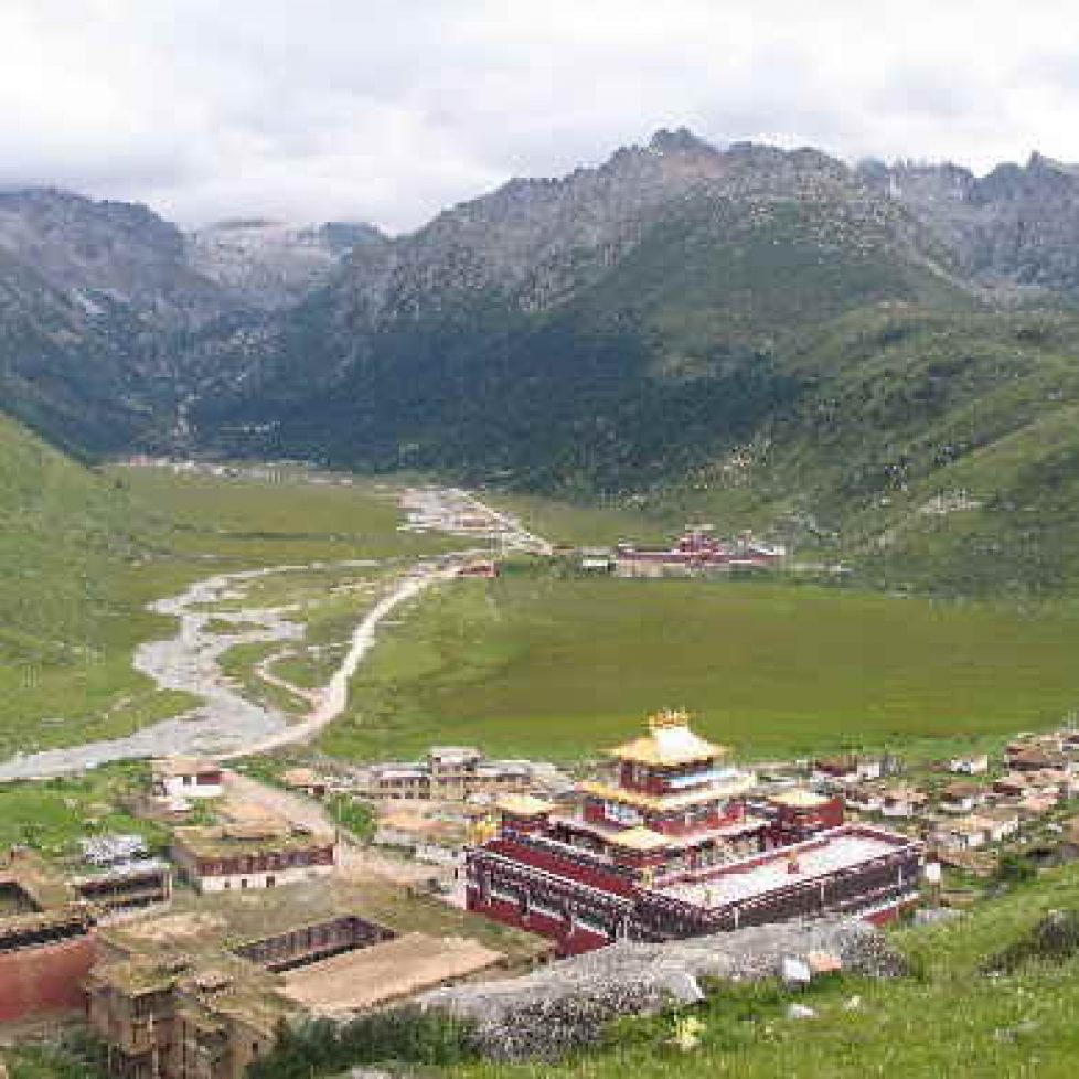 dzogchen monastery tibet